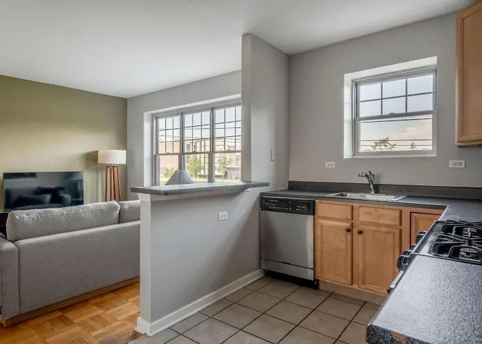 1br W Courtyard Nr Chi-952 * Evanston