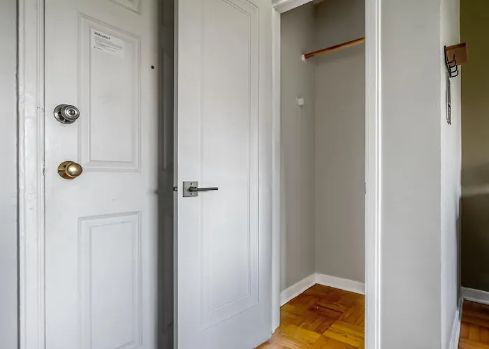 1br W Courtyard Nr Chi-952 Evanston